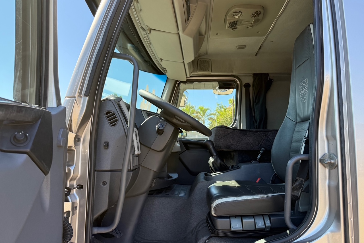 Volvo VM 270 - 14/14 7