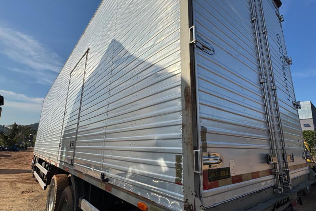 Mercedes Benz Atego 2426 - 13/13 15