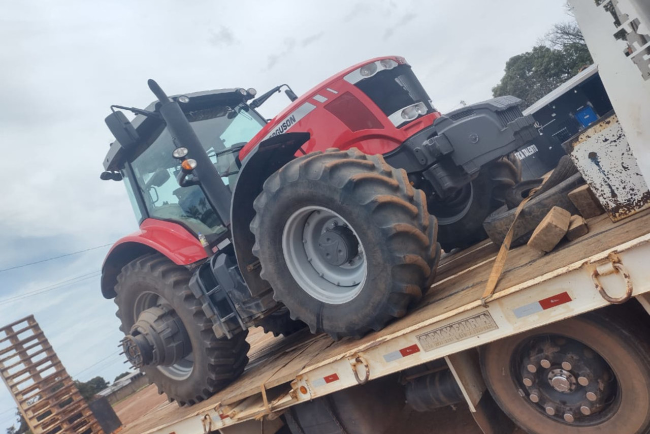 Massey Ferguson MF 7725 - 23/23 12
