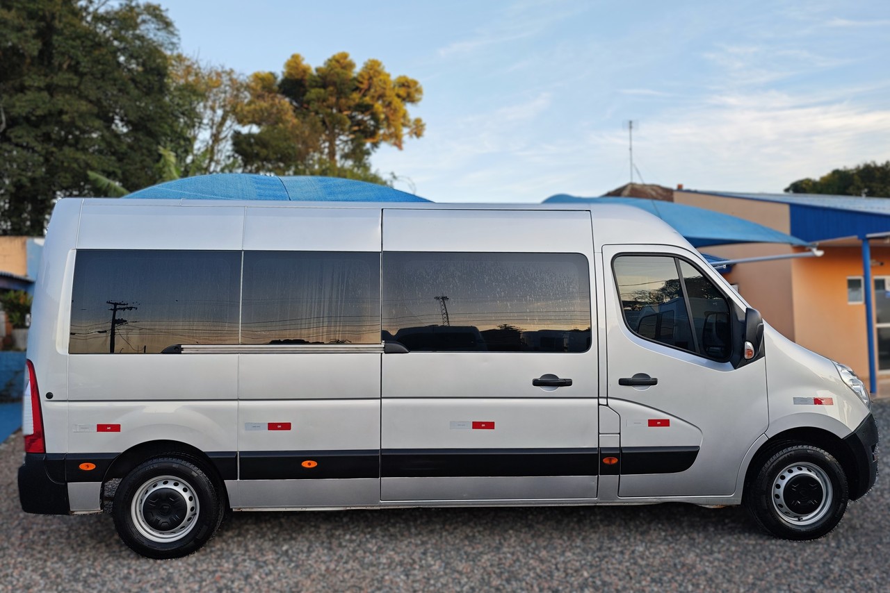 Renault Master Executive - 19/20 10