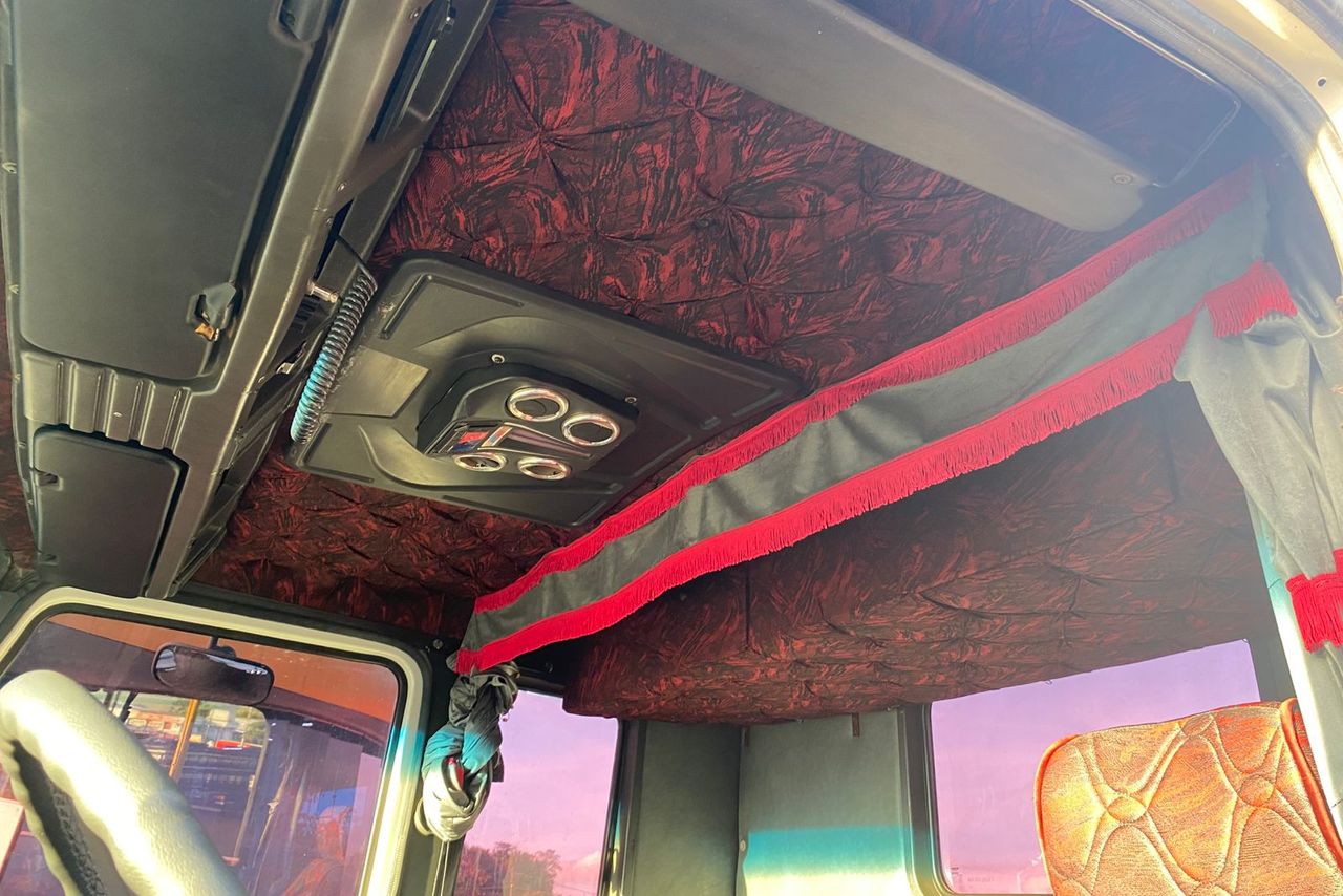 Scania R113H 360 - 96/96 11