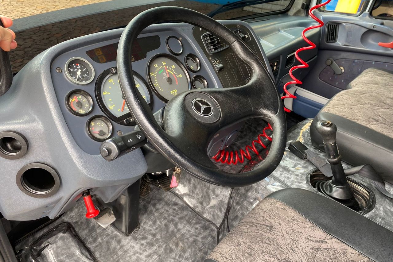 Mercedes Benz MB 1718 - 11/12 15