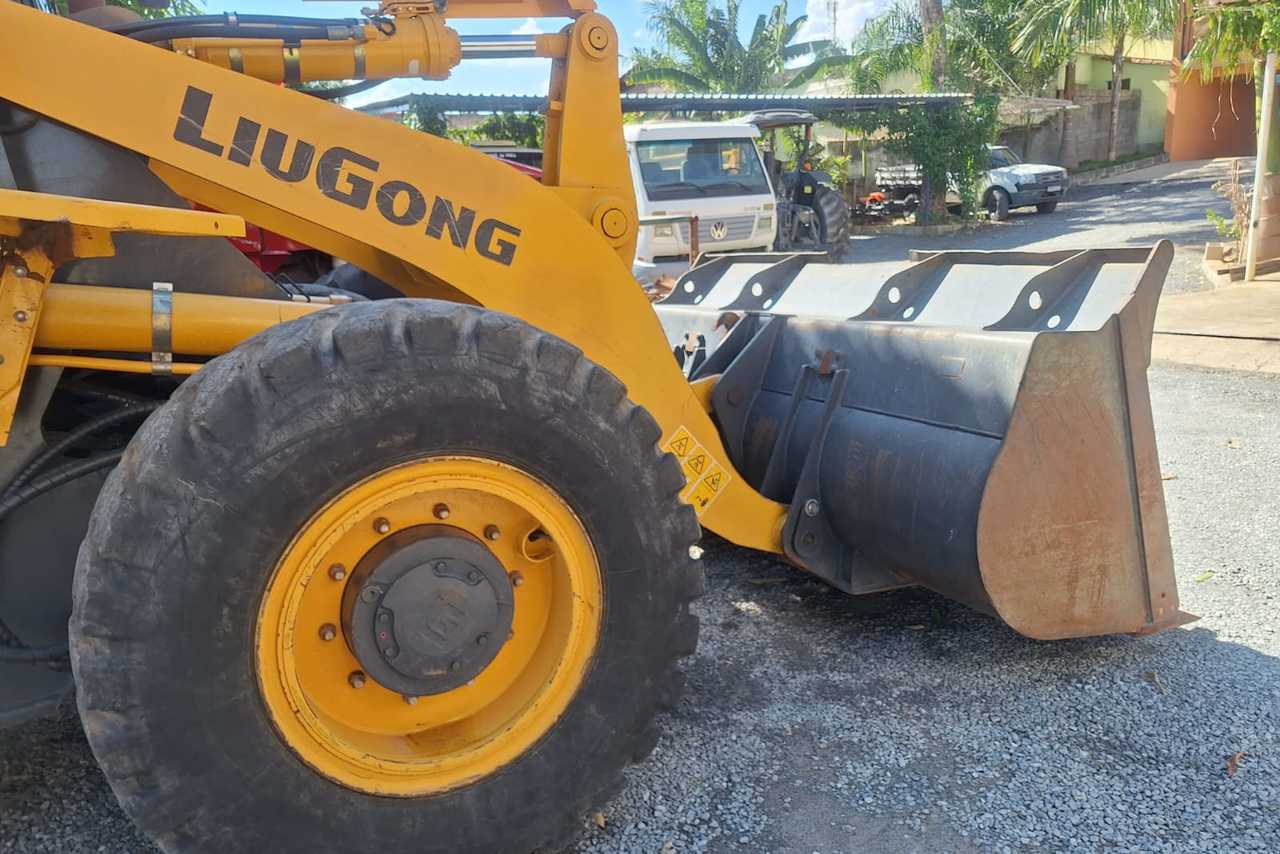 Liugong  835 - 23/23 3