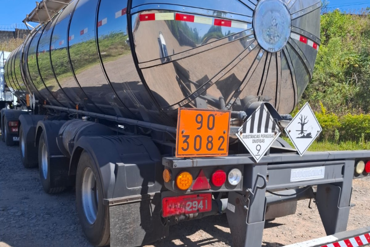 Tanesfil Tanque - 10/10 8