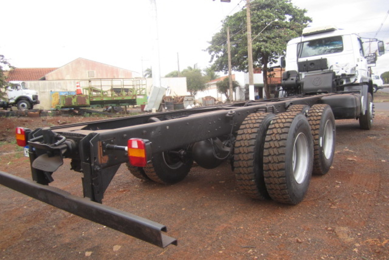 Volkswagen 26-260 - 07/08 4