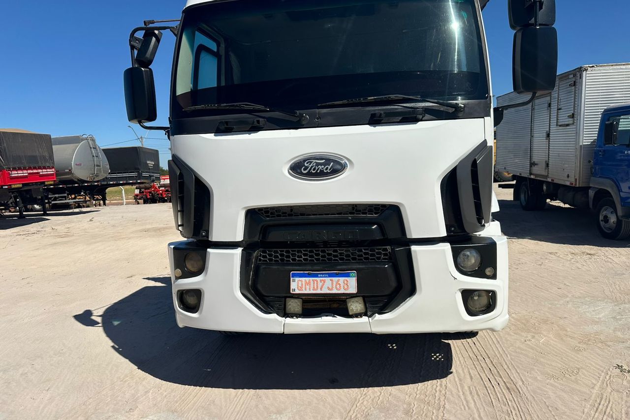 Ford Cargo 2431 - 19/19 5