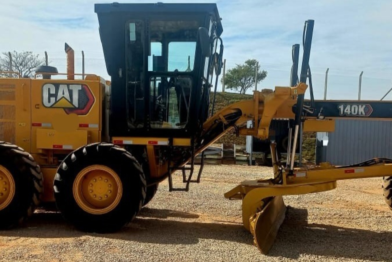Caterpillar 140K - 21/21 4