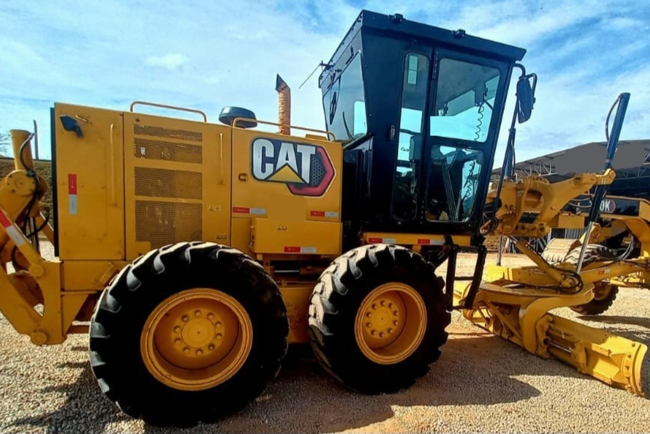 Caterpillar 140K - 21/21 7