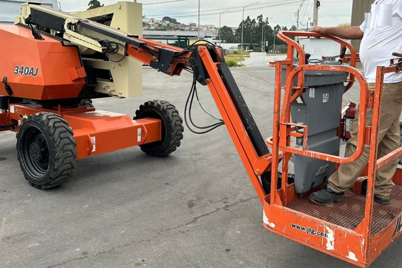 JLG 450AJ - 14/14 4