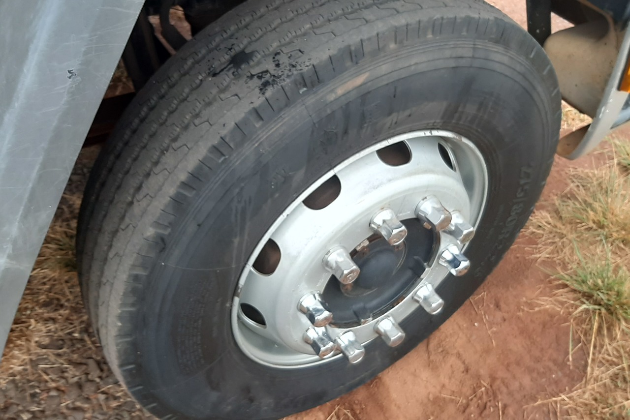 Ford Cargo2428 - 10/10 12