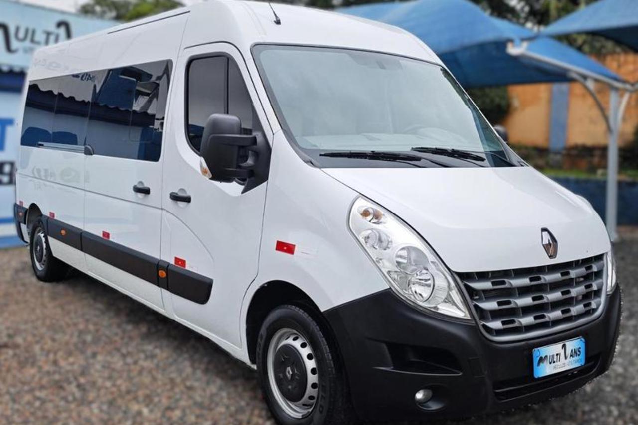 Renault Master Executive - 16/17 1