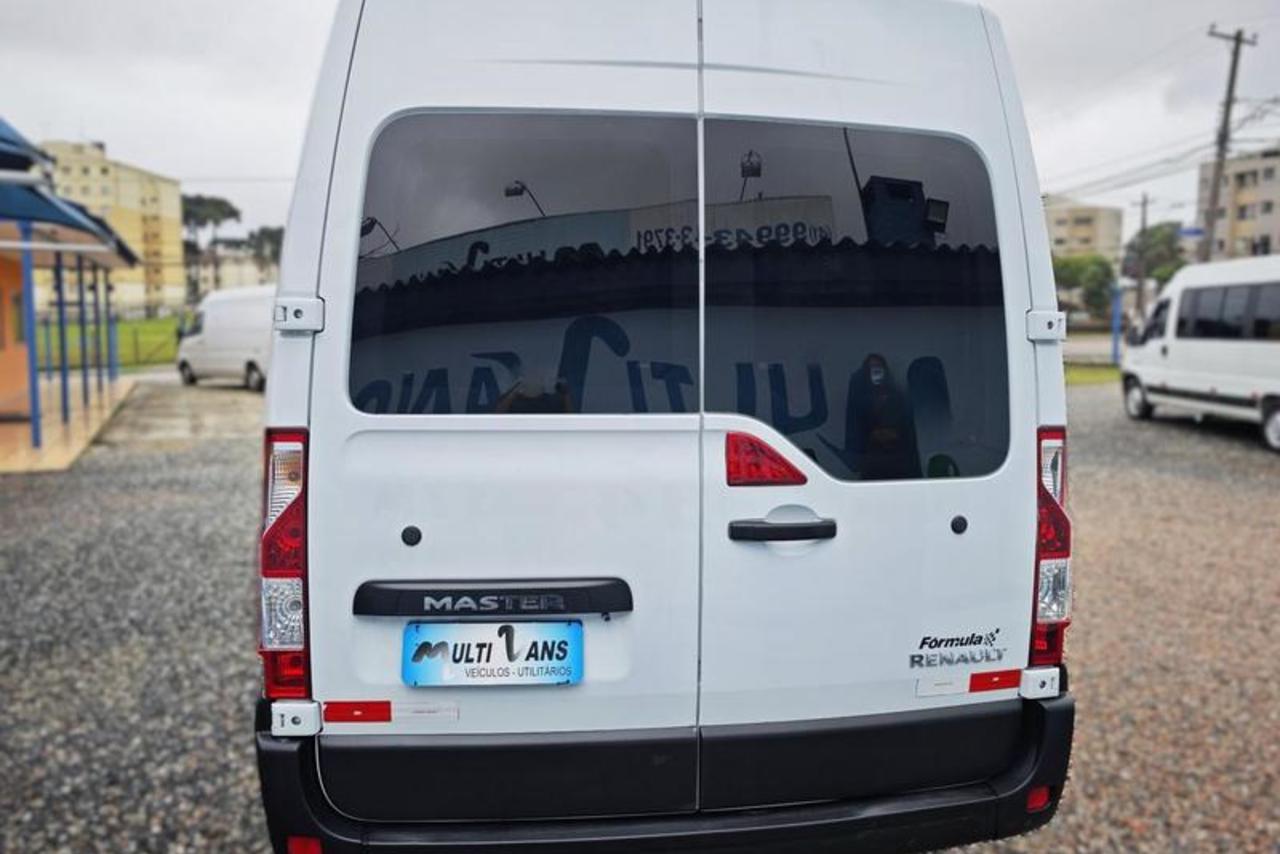 Renault Master Executive - 16/17 15