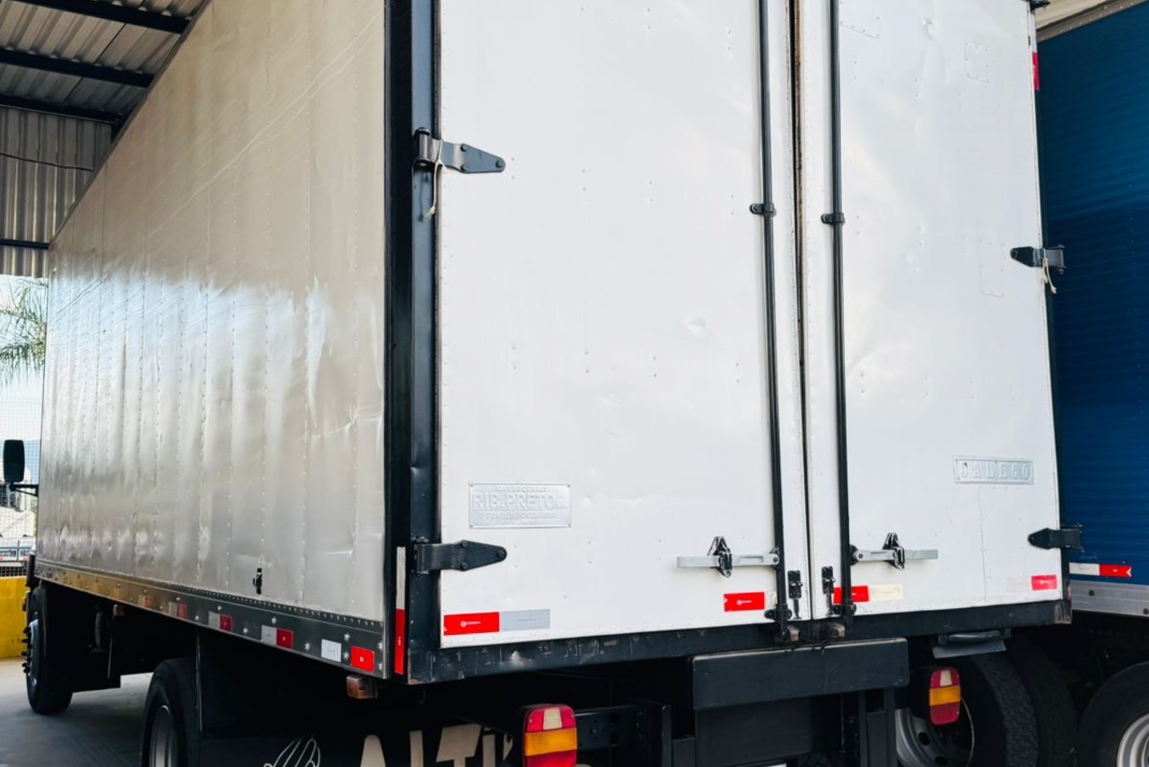 Ford Cargo1517 - 08/08 3