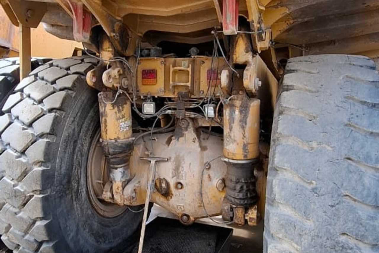 Caterpillar 775G - 12/12 5