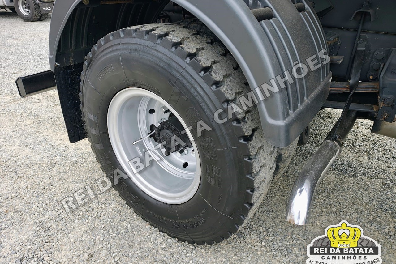 Ford Cargo1319 - 13/13 18