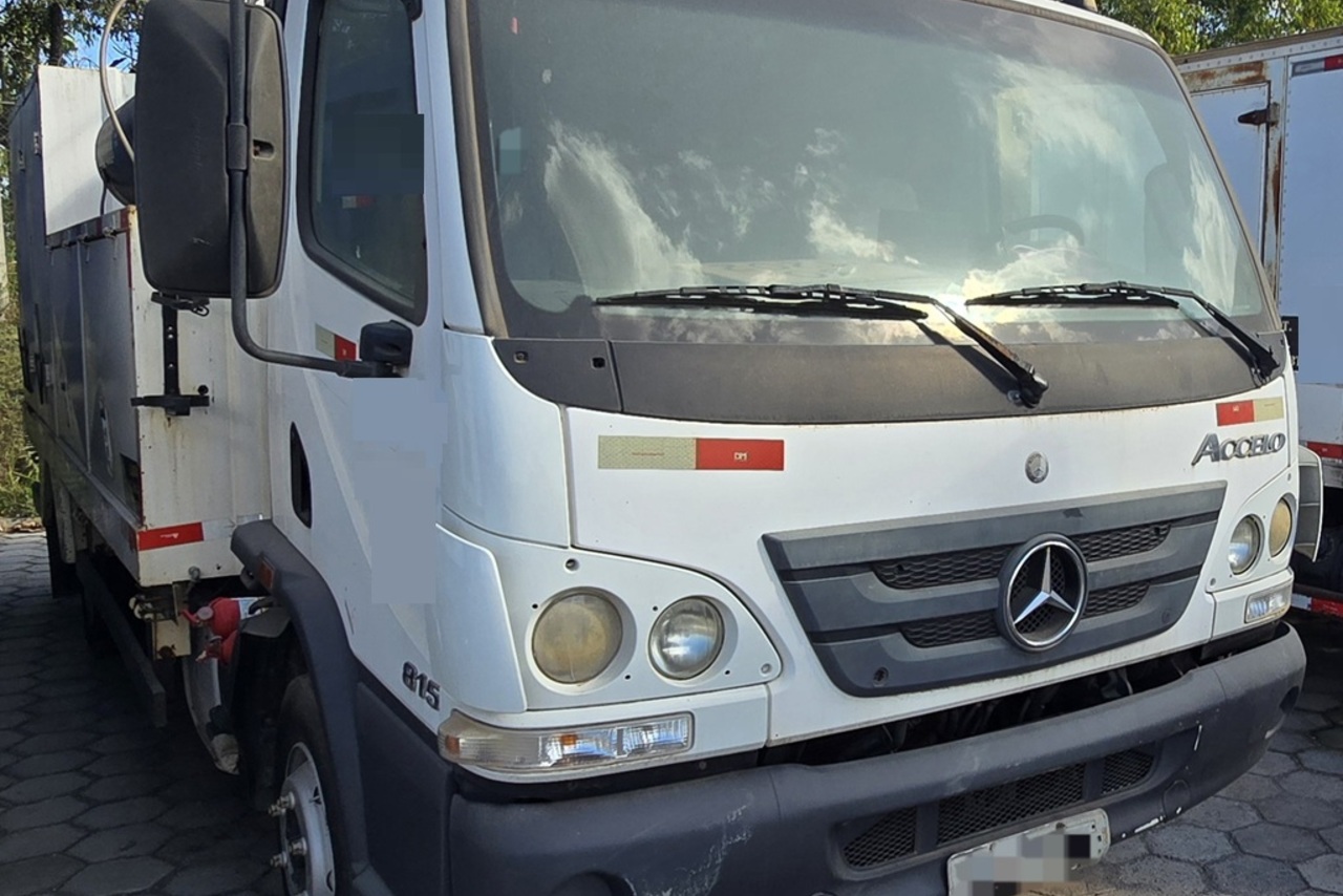 Mercedes Benz Accelo 815 - 13/13 4