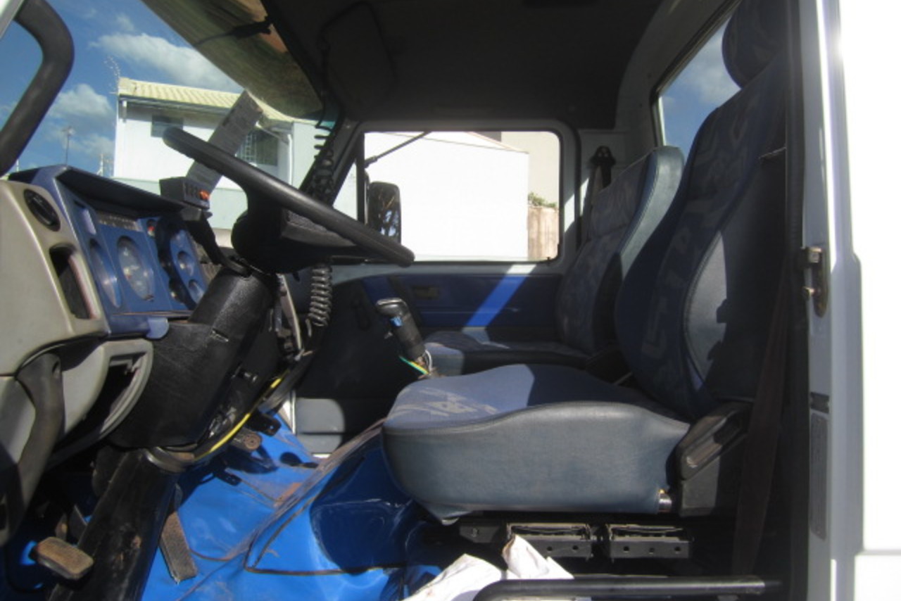 Volkswagen 26 220 - 11/12 9