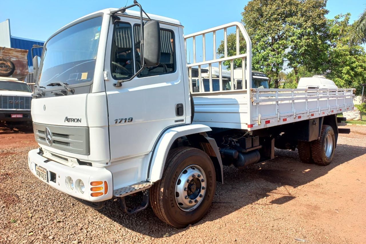 Mercedes Benz Atego 1719 - 14/14 4