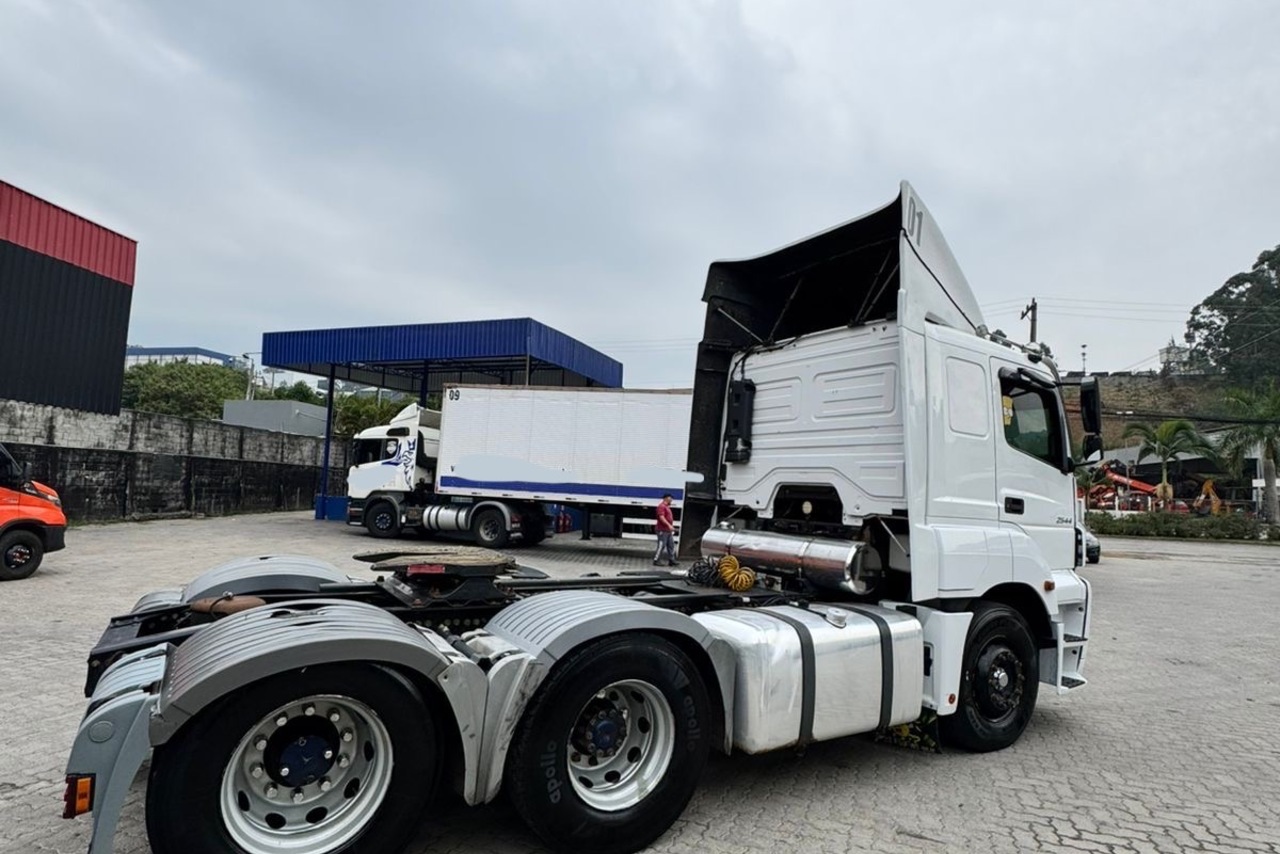 Mercedes Benz Axor 2544 - 18/18 5