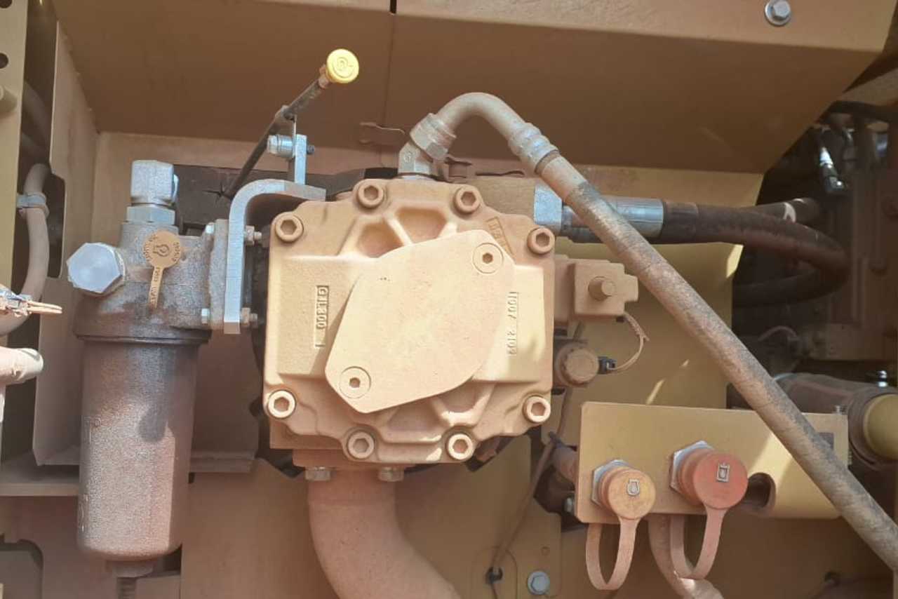 Caterpillar 320NG - 23/23 7
