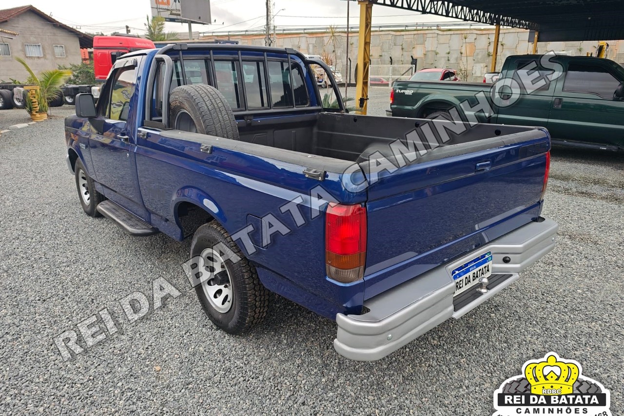 Ford F11000 - 97/97 6