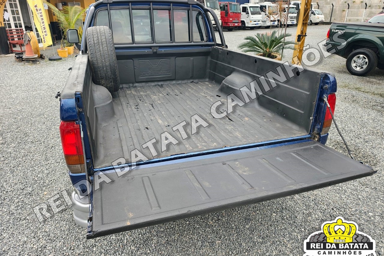 Ford F11000 - 97/97 15