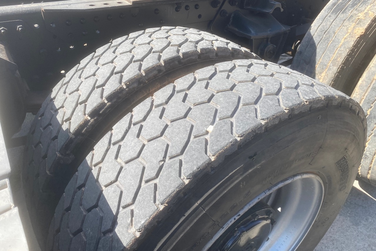 Mercedes Benz Axor 2544 - 09/09 9