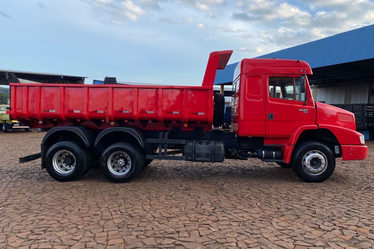 Mercedes Benz MB 1620 - 04/05 7