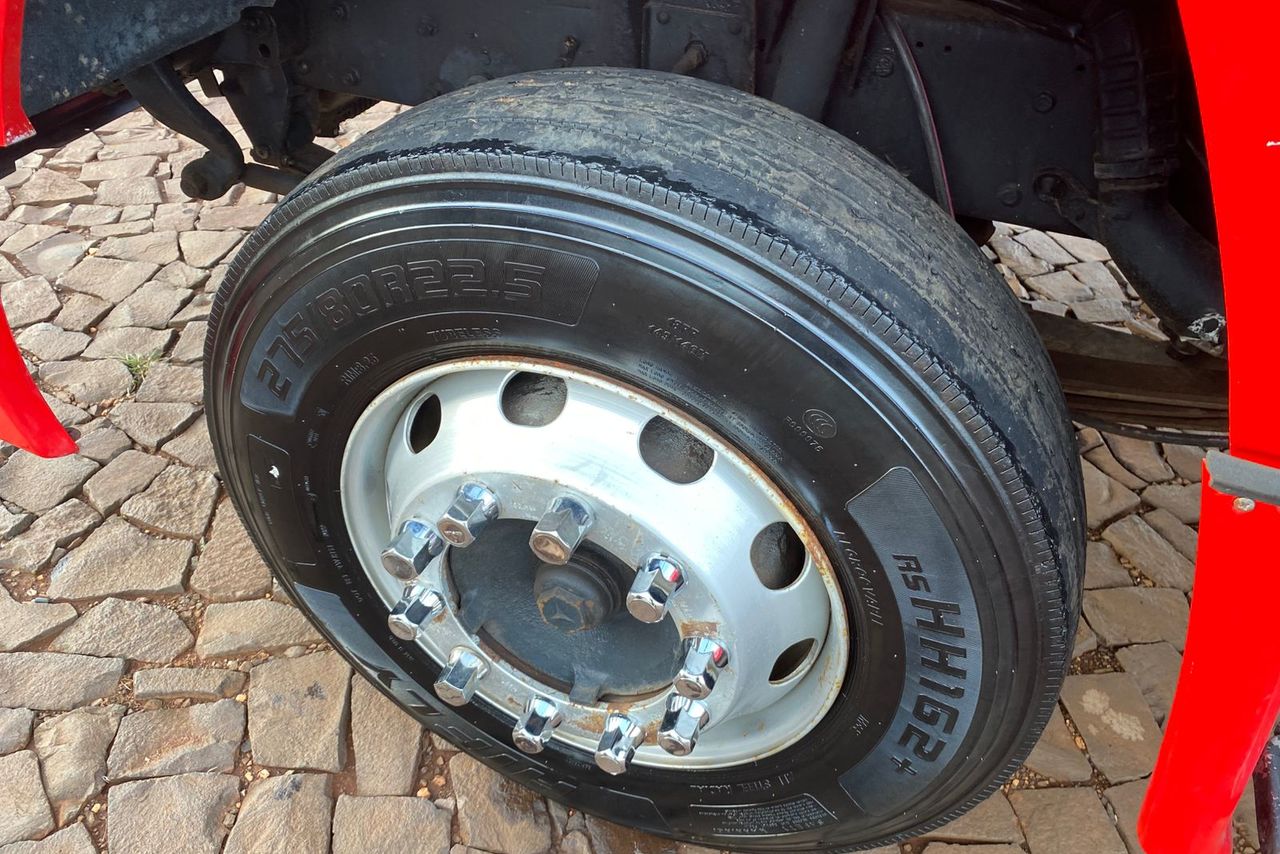 Mercedes Benz MB 1620 - 04/05 10