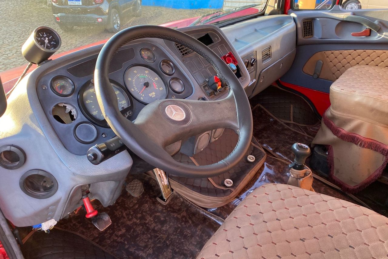 Mercedes Benz MB 1620 - 04/05 15