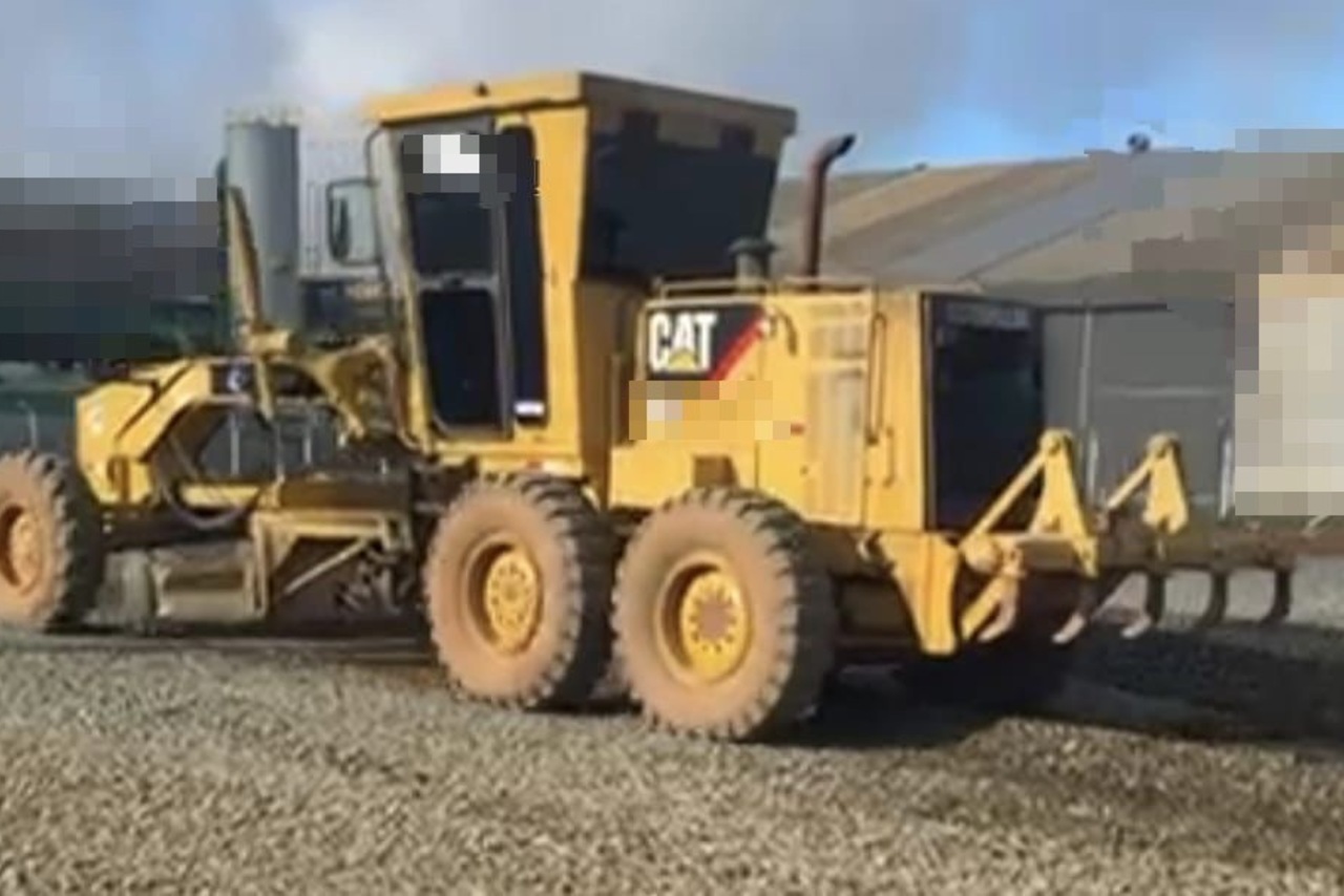 Caterpillar 120H - 05/05 3
