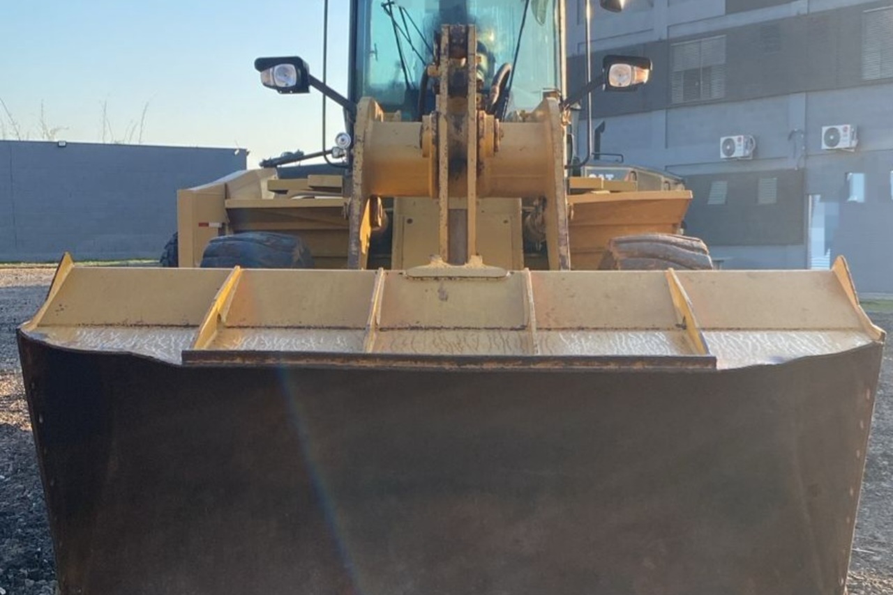 Caterpillar 938H - 12/12 3