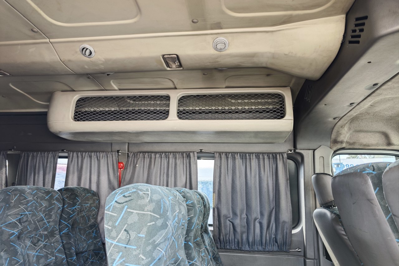 Renault Master Minibus - 14/15 17