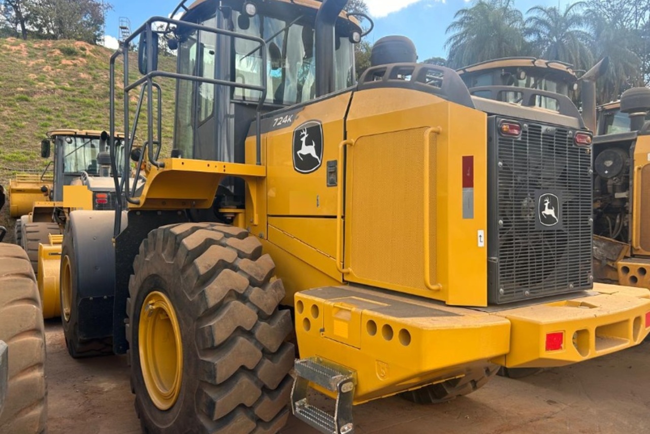 John Deere 724K - 23/23 2