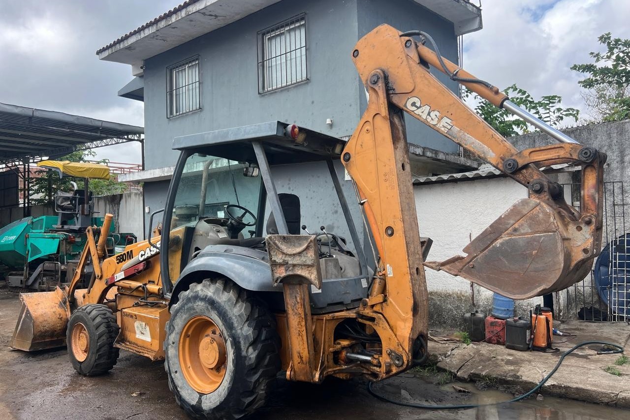 Case 580M - 11/11 2