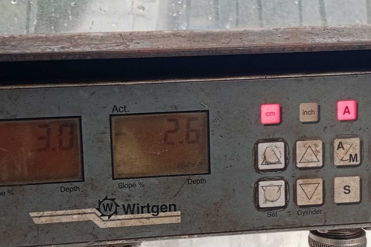 Wirtgen 2000DC - 99/99 11