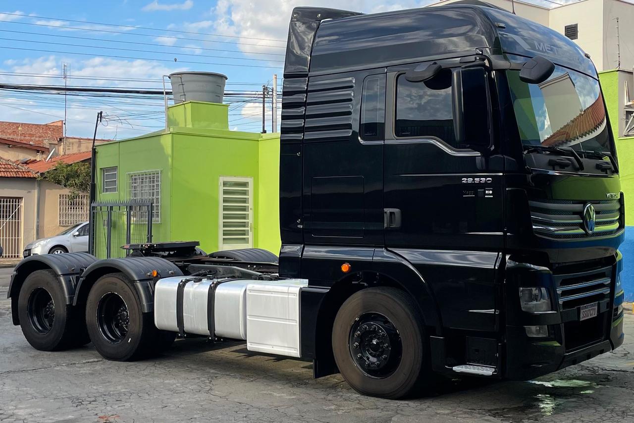Volkswagen 29-530 6x4 Meteor - 24/25 2