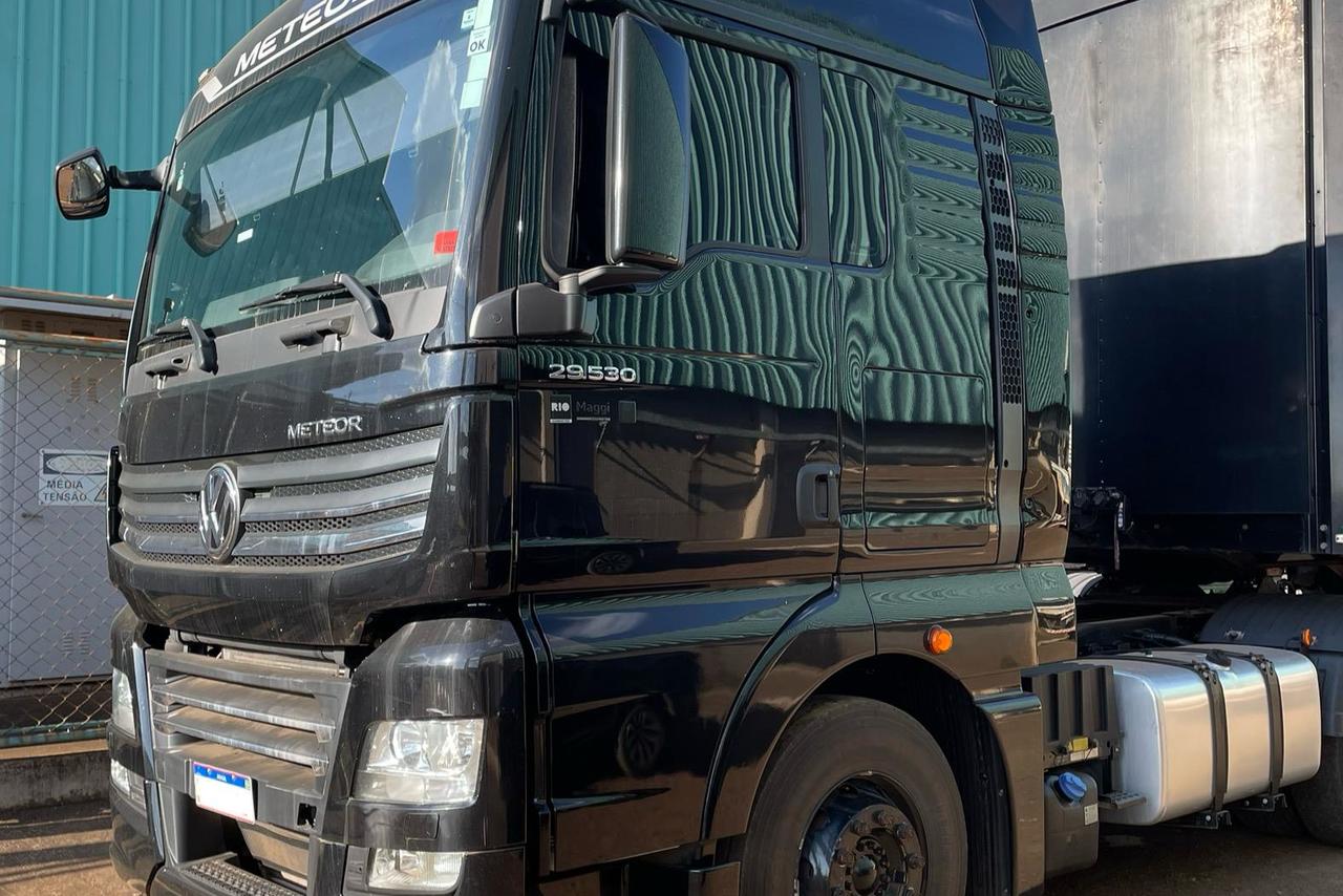 Volkswagen 29-530 6x4 Meteor - 24/25 3