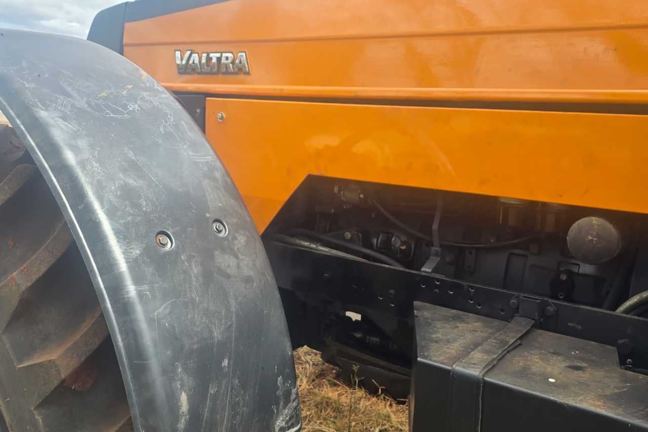Valtra BH 180 - 20/03 3