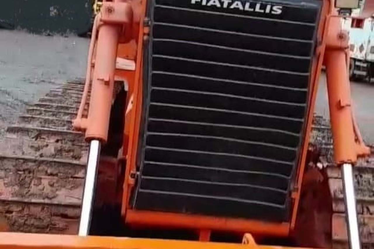 Fiatallis  FD9 - 94/94 8