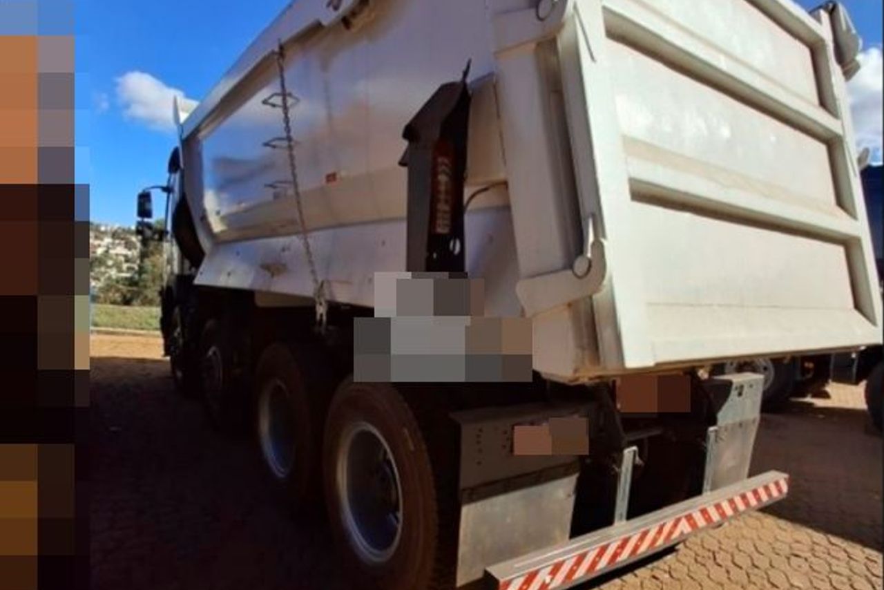 Volvo FMX 500 8x4 Euro 5 - 18/19 5