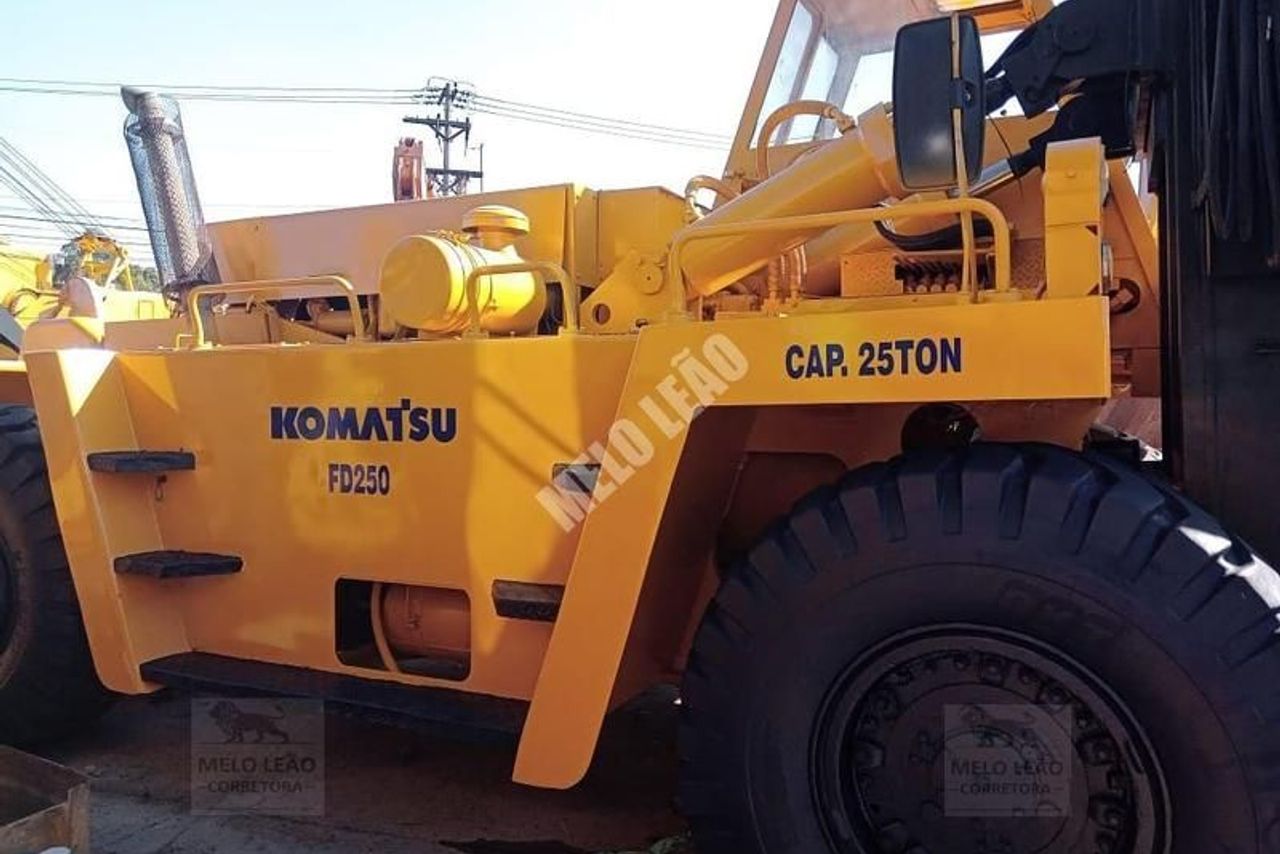 Komatsu Empilhadeira - 82/82 6