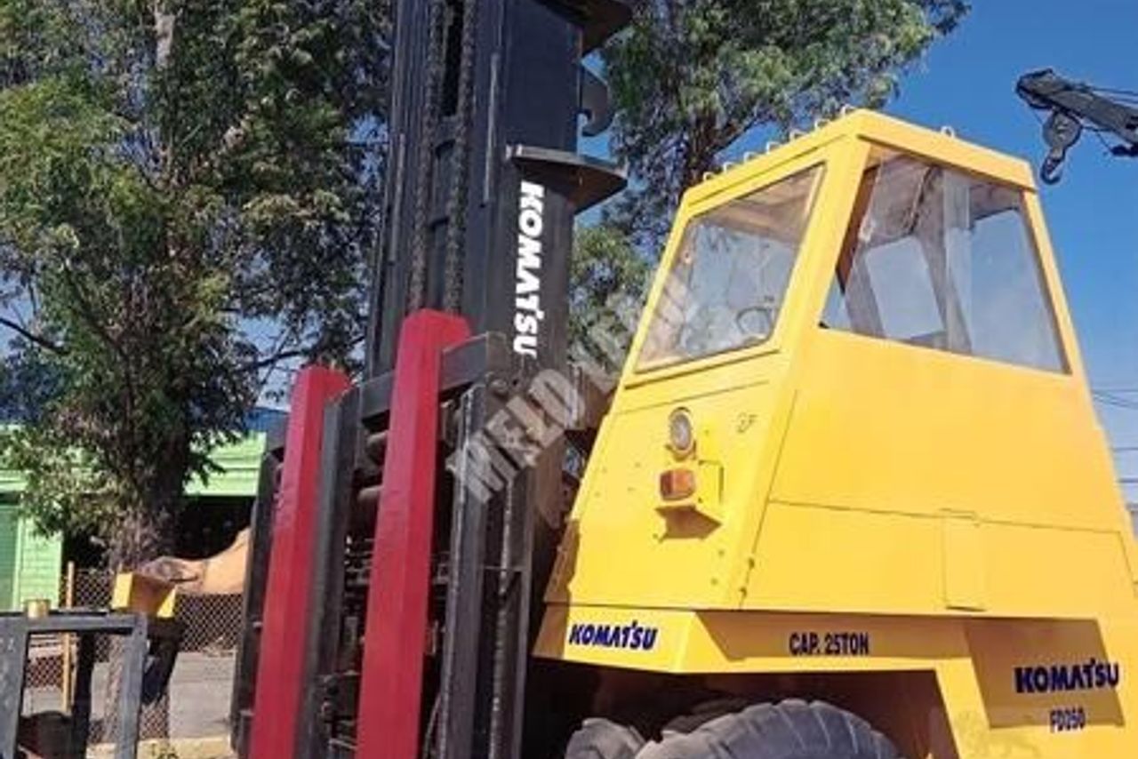 Komatsu Empilhadeira - 82/82 10