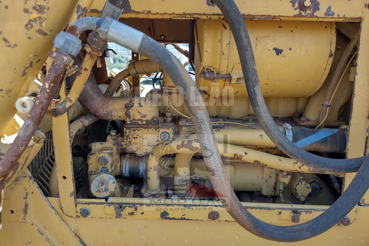 Caterpillar trator de esteira d4e - 90/90 13