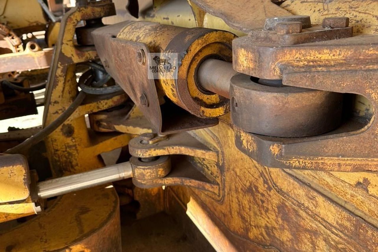 Caterpillar trator de esteira d6 n - 04/04 7