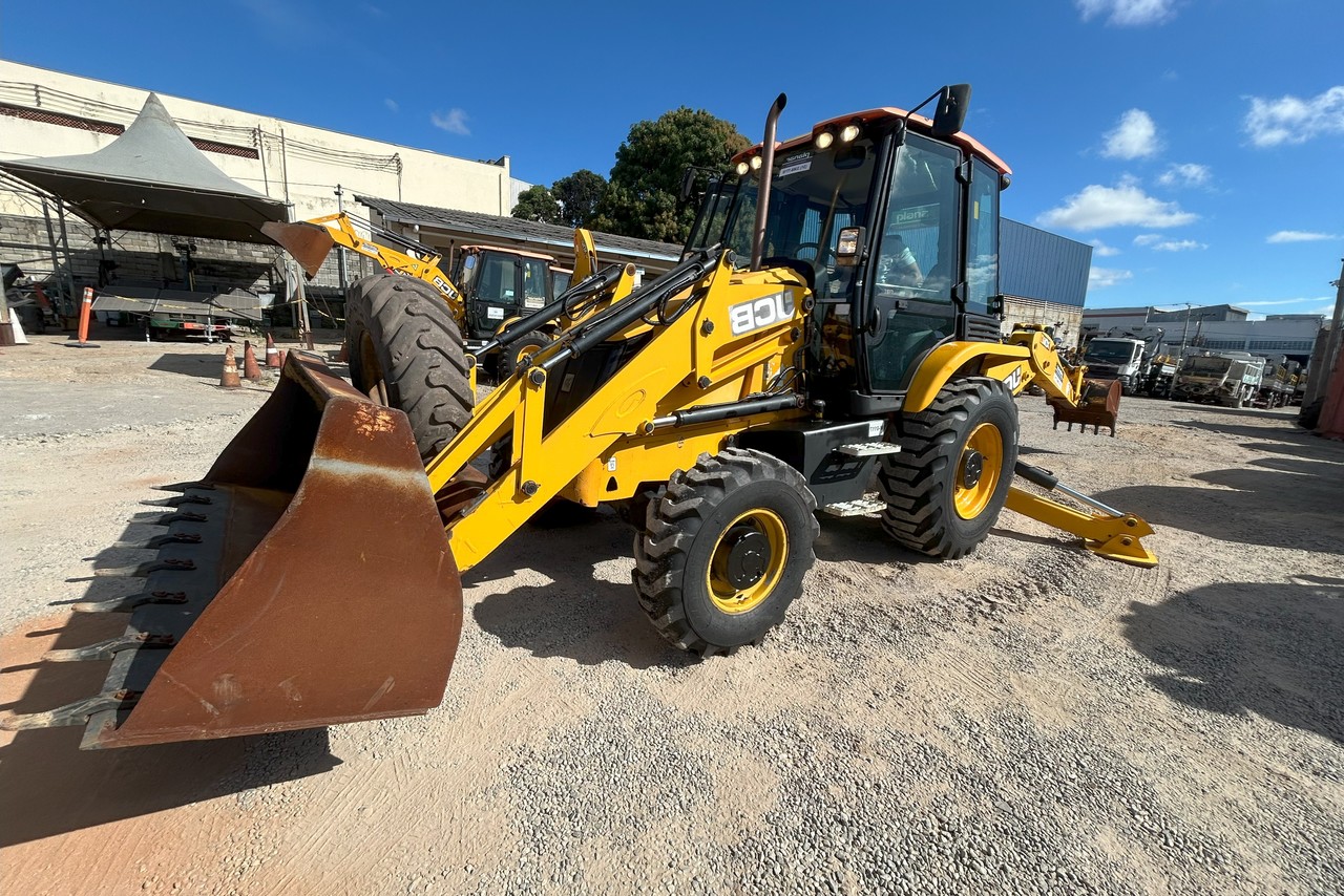 JCB 3CX - 20/20 8