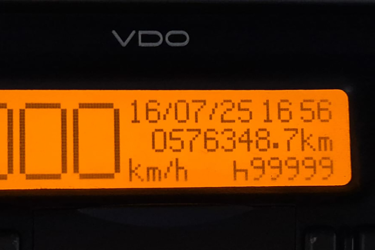 Mercedes Benz Axor 2544 - 20/20 2