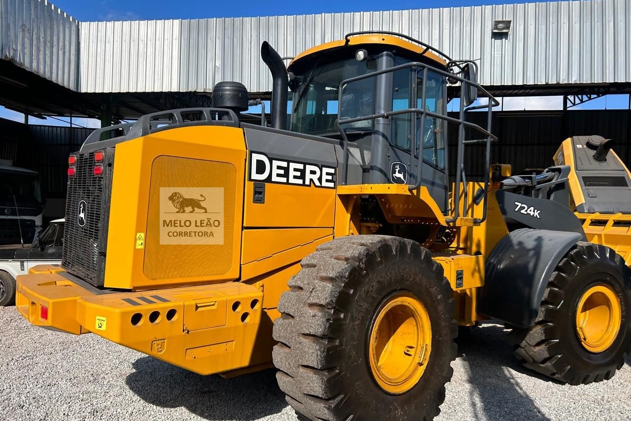 John Deere 724K - 14/14 2