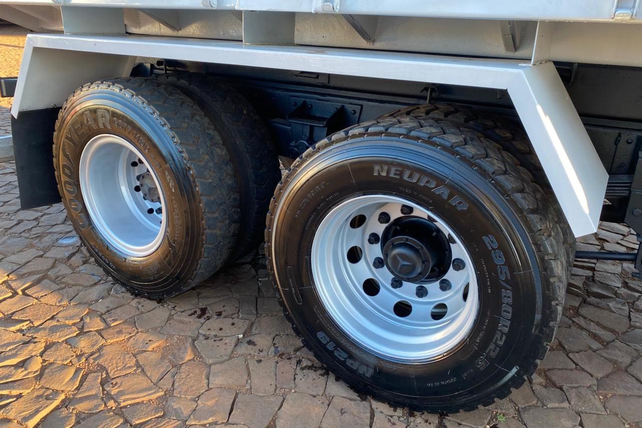 Mercedes Benz MB 1517 - 87/87 11