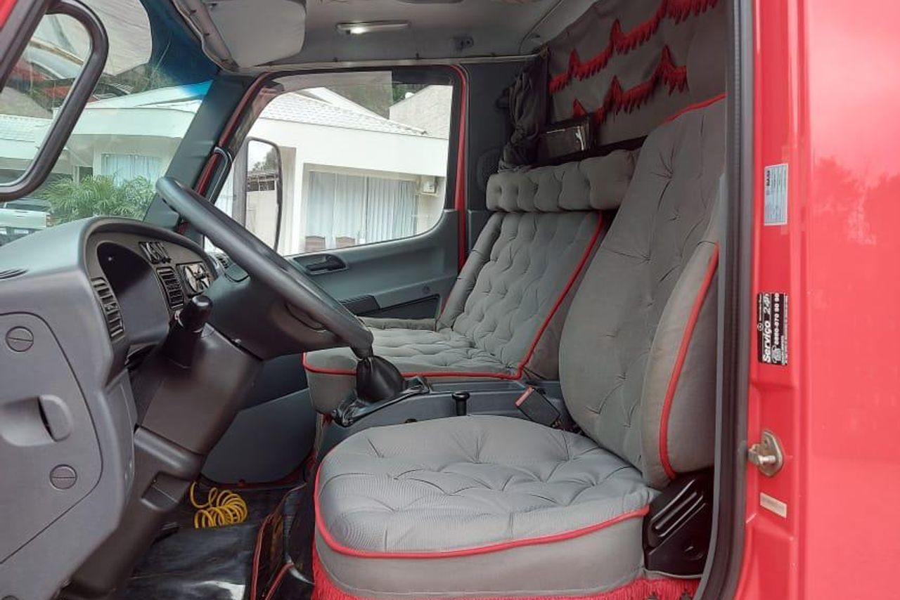 Mercedes Benz Accelo 1016 - 12/12 5